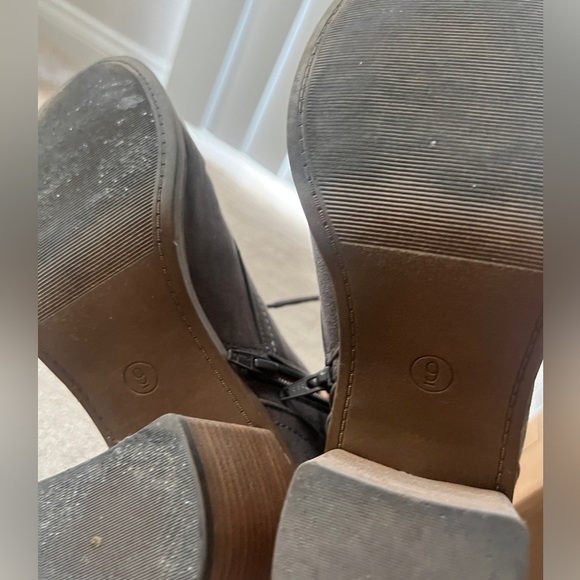 Booties from target - size 9 lace up - Picture 6 of 7
